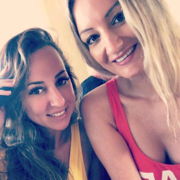 Meet your Posher, Alexis - Picture 1 of 1